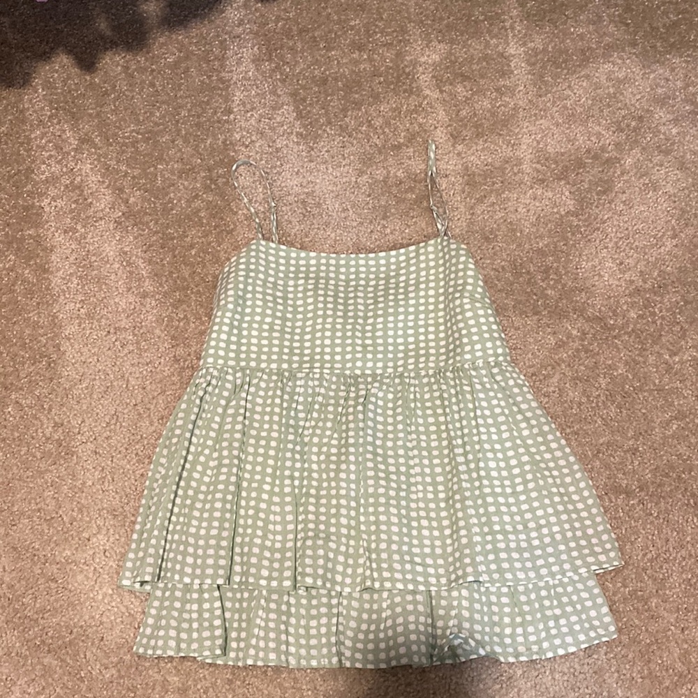 Green patterned top